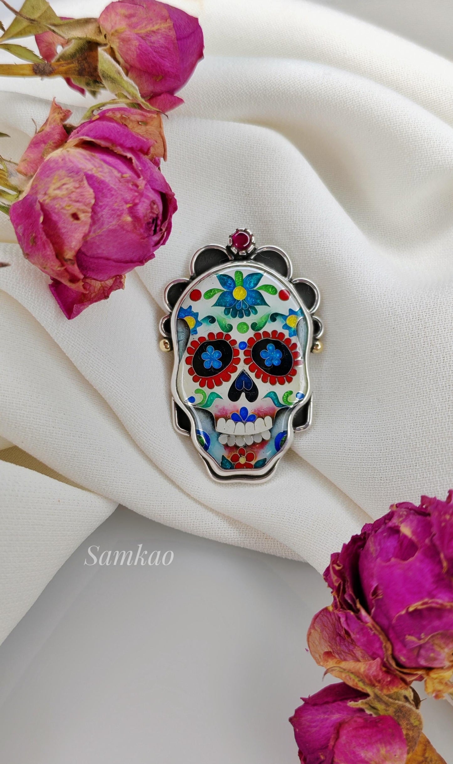 Skull pendant, Calavera skull pendant, Cloisonne enamel, Sterling silver, Sugar skull pendant