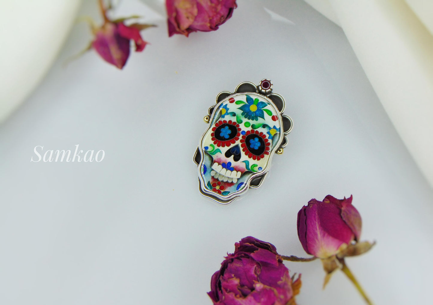 Skull pendant, Calavera skull pendant, Cloisonne enamel, Sterling silver, Sugar skull pendant