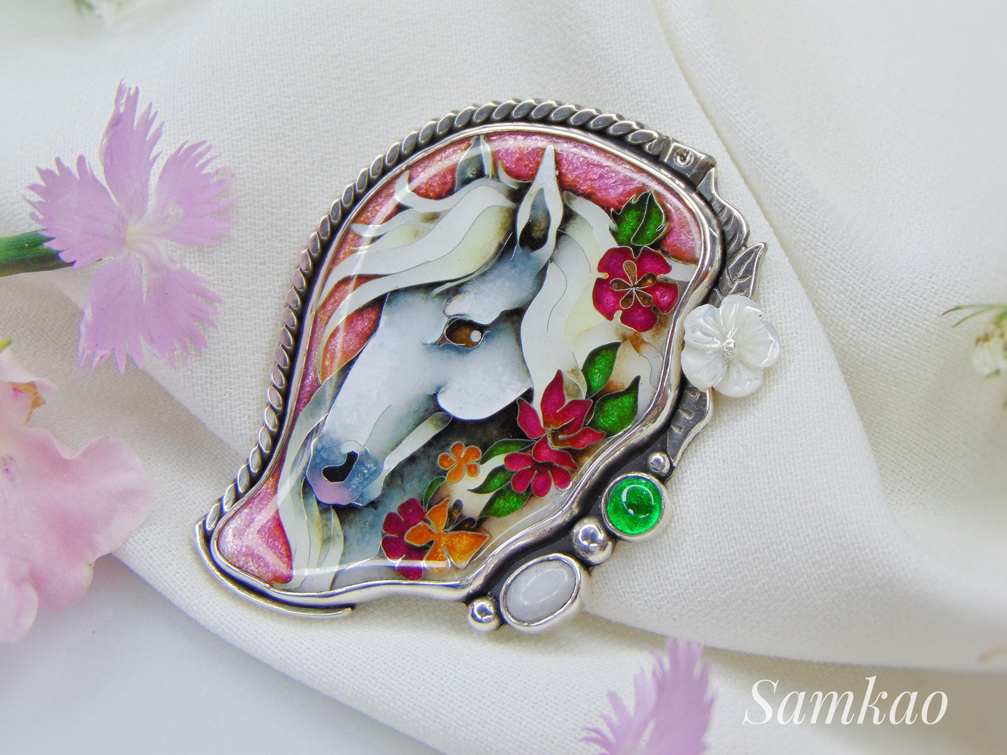 Enamel Horse Pendant – Cloisonné Enamel Art, 950 Silver, Moonstone, Chrysoprase, Mother-of-Pearl Flower